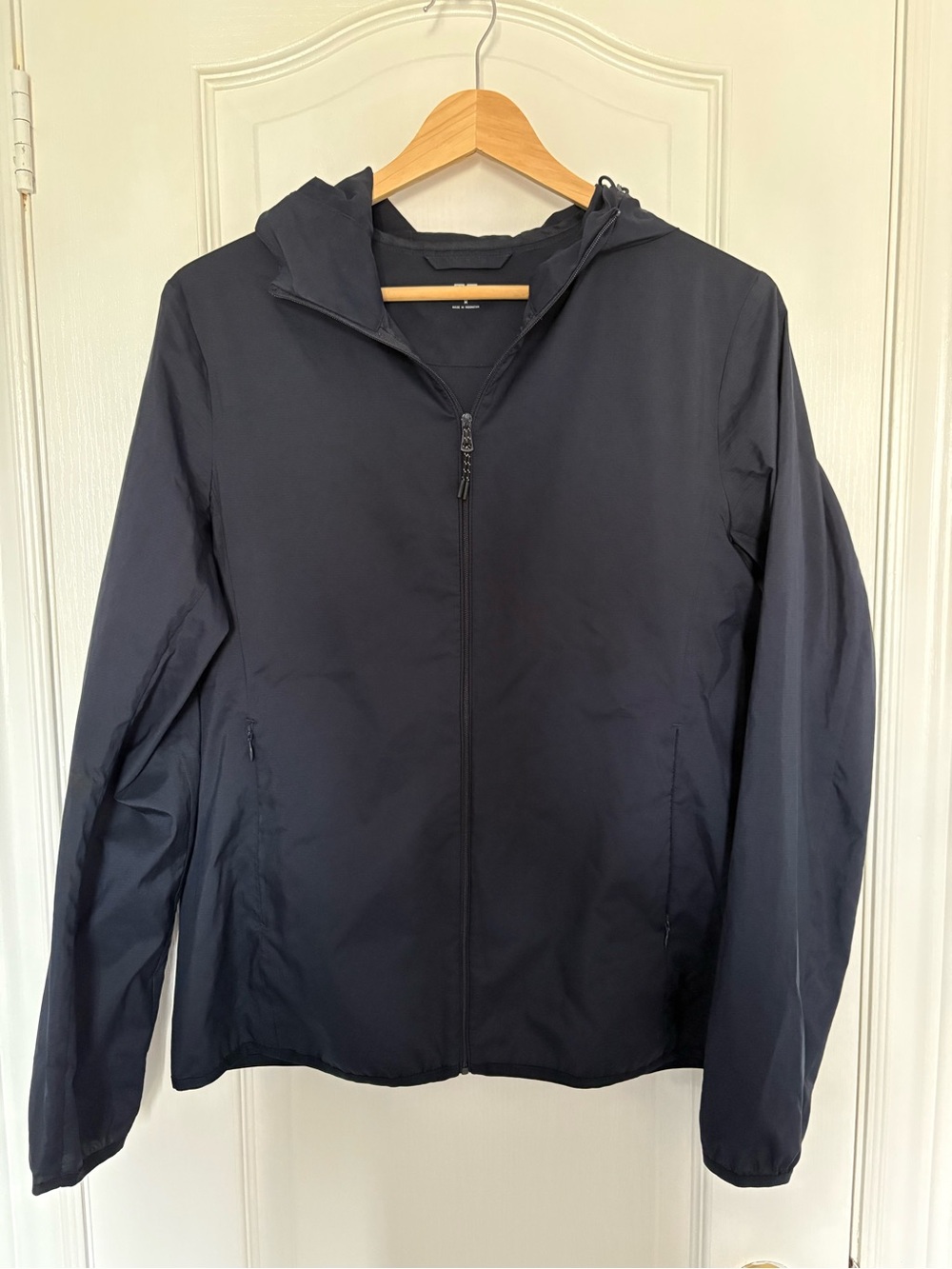 Uniqlo Lightweight Jacket - Navy, Size M